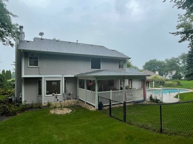 2137 Saint James Avenue, Belvidere, IL 61008