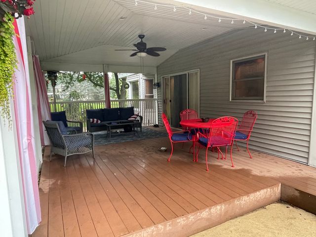 2137 Saint James Avenue, Belvidere, IL 61008