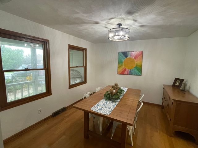 2137 Saint James Avenue, Belvidere, IL 61008