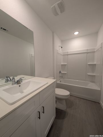 2207 ALLISON CRK, Marion, TX 78124