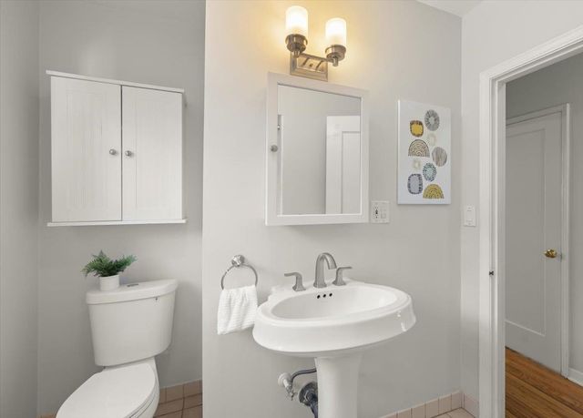 1035 Newhall Street, San Jose, CA 95126