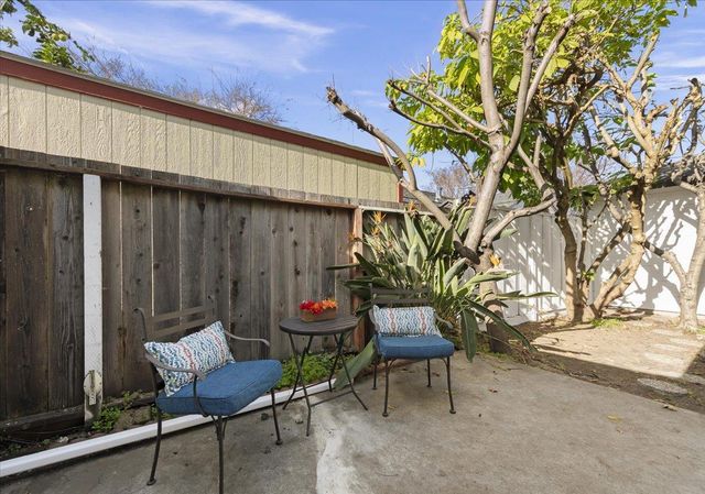 1035 Newhall Street, San Jose, CA 95126