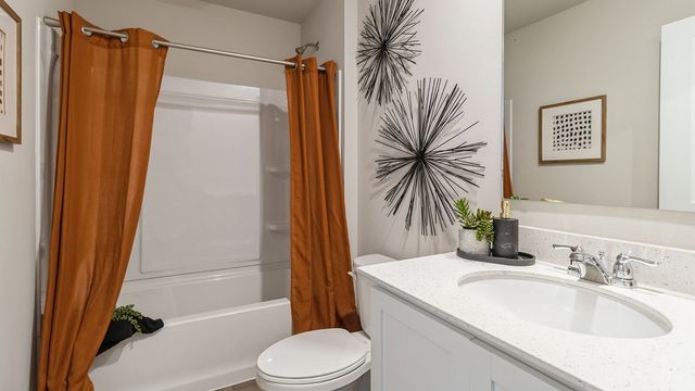 2409 SE Billings Place, West Des Moines, IA 50265