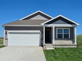 2409 SE Billings Place, West Des Moines, IA 50265