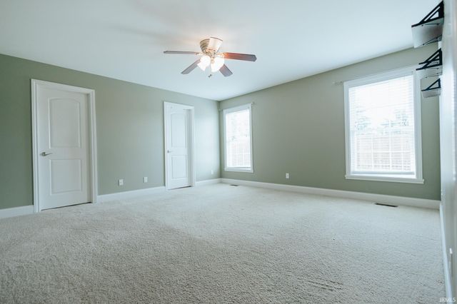 4700 Clint Circle, Newburgh, IN 47630