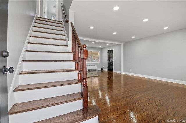 126 Fairview Boulevard, Hempstead, NY 11550