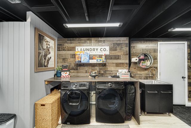 2449 Flat Rock Road, Dyer, IN 46311