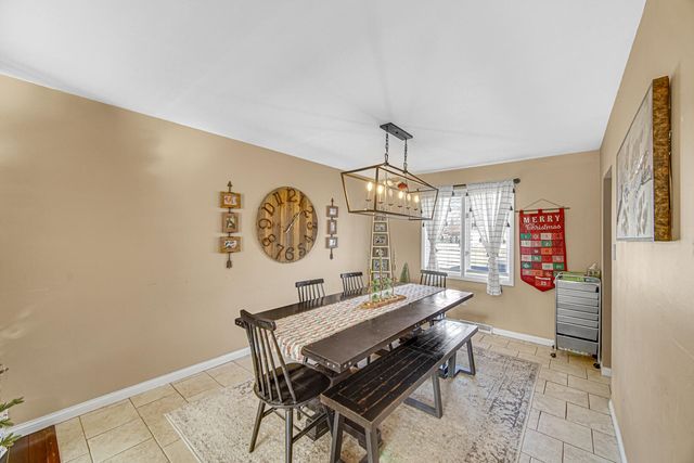 2449 Flat Rock Road, Dyer, IN 46311