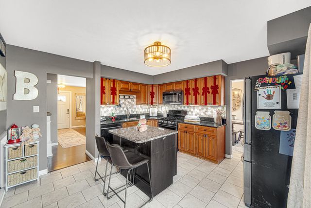 2449 Flat Rock Road, Dyer, IN 46311