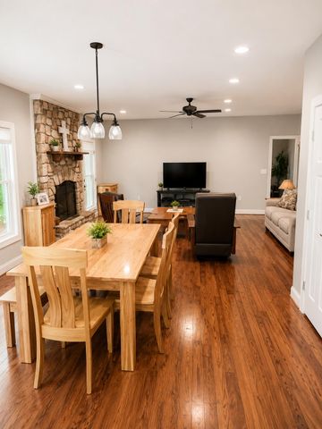 1206 Terrace DR, Salem, VA 24153