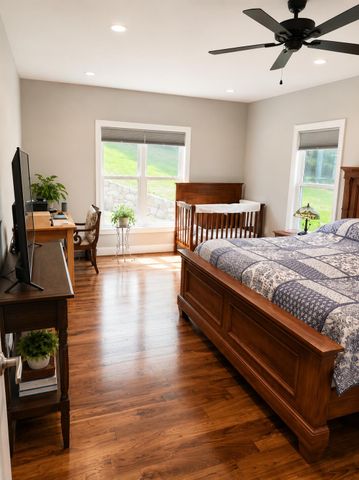 1206 Terrace DR, Salem, VA 24153