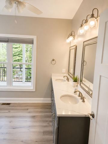 1206 Terrace DR, Salem, VA 24153