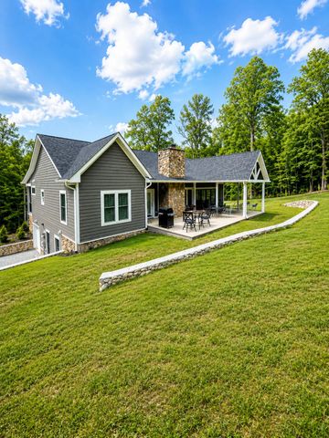 1206 Terrace DR, Salem, VA 24153
