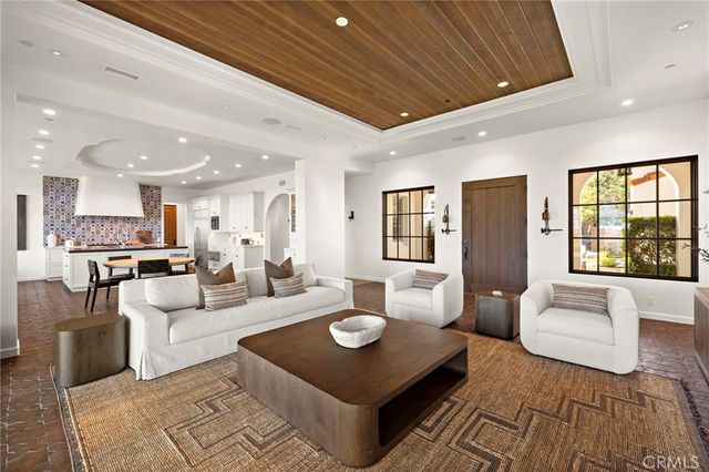 7 Fox Hole Road, Ladera Ranch, CA 92694
