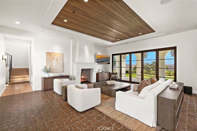 7 Fox Hole Road, Ladera Ranch, CA 92694