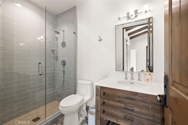 7 Fox Hole Road, Ladera Ranch, CA 92694