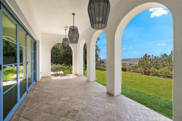 7 Fox Hole Road, Ladera Ranch, CA 92694