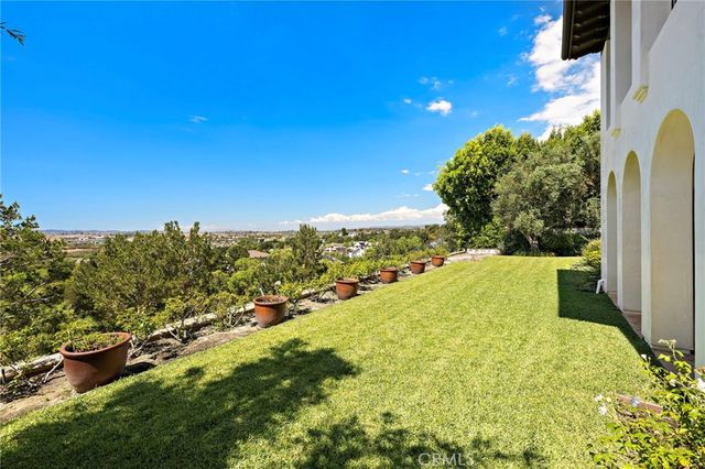 7 Fox Hole Road, Ladera Ranch, CA 92694