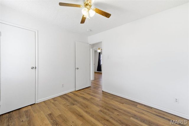 37 Hunting Creek Road, St Peters, MO 63376