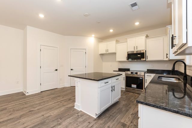 441 Whitetail Way, Tabor City, NC 28463