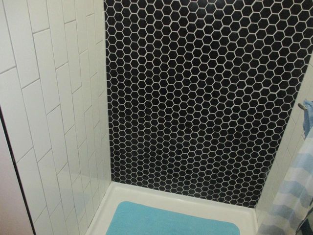 2842 N 16th STREET, Milwaukee, WI 53206