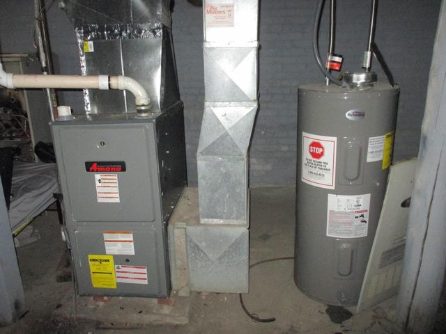 2842 N 16th STREET, Milwaukee, WI 53206