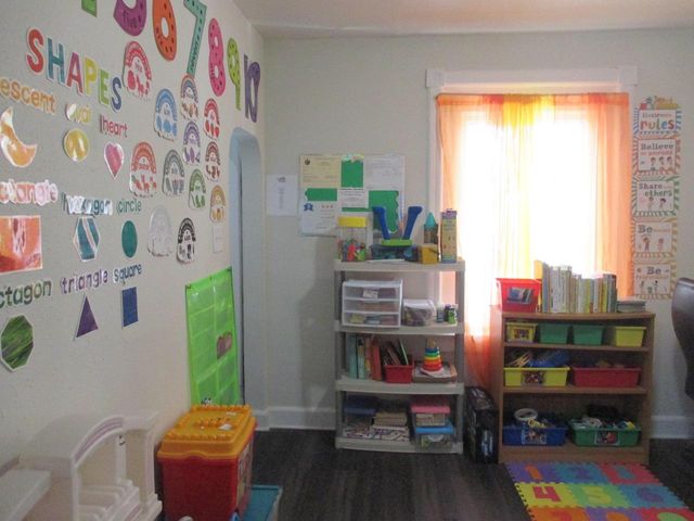 2842 N 16th STREET, Milwaukee, WI 53206