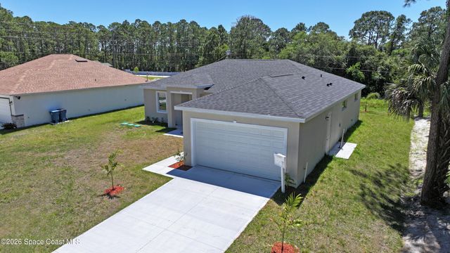314 Falls Church Street SW, Palm Bay, FL 32908
