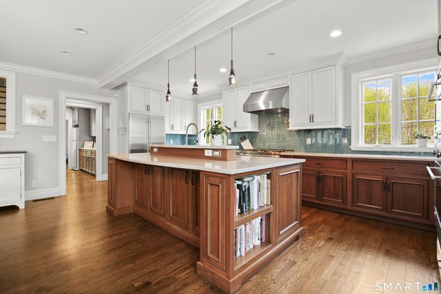 14 Winslow Lane, Westport, CT 06880