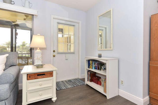 305 Knotty Pine Circle, Greenacres, FL 33463