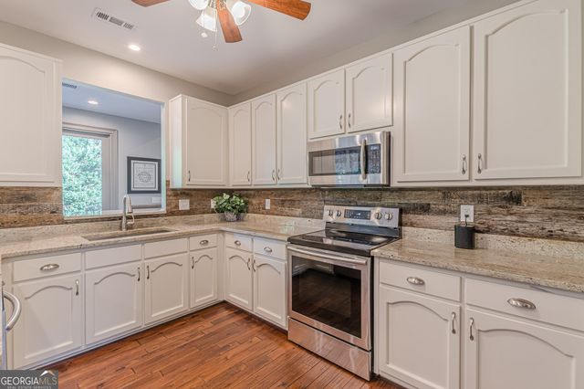 214 Palette Lane, Peachtree City, GA 30269