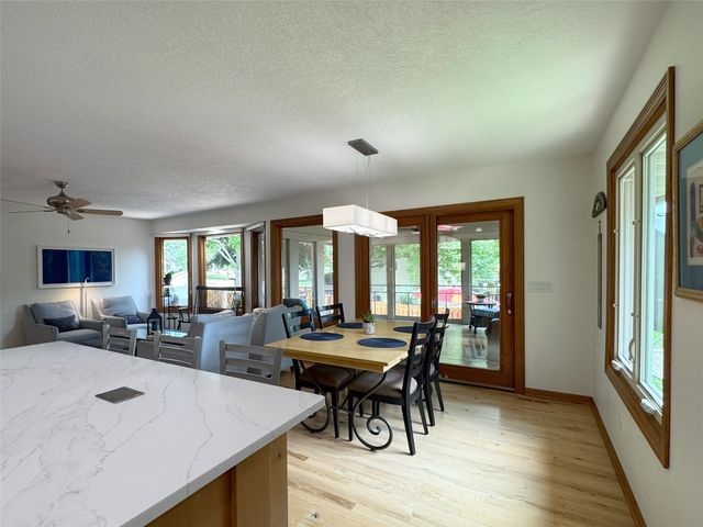 511 58th Court, West Des Moines, IA 50266