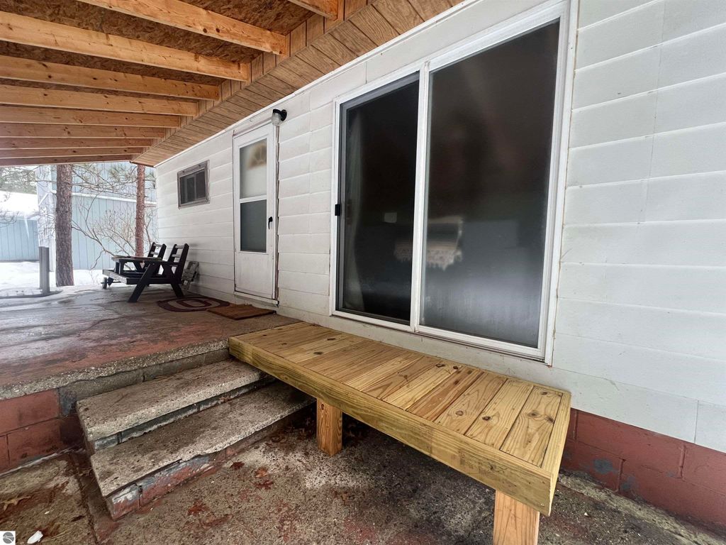 Image 24 of property listing at 9769 Parrot Circle, Fife Lake, MI 49633