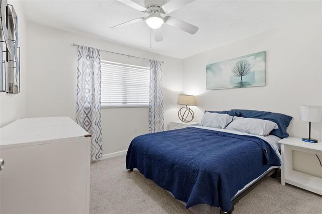 10013 DAHLIA ST N, Pinellas Park, FL 33782
