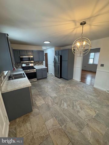 78 S REBER ST, Wernersville, PA 19565