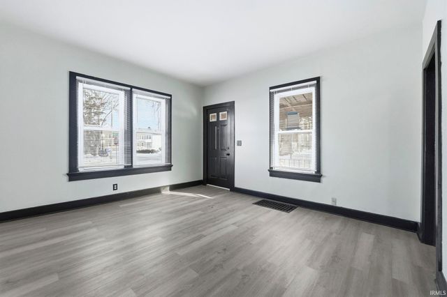 2406 Miner Street, Fort Wayne, IN 46807