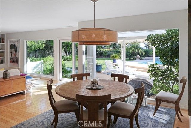 23929 Crosson, Woodland Hills (los Angeles), CA 91367