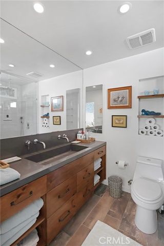 23929 Crosson, Woodland Hills (los Angeles), CA 91367