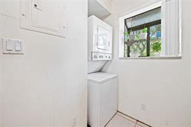 504 Gardens Drive 203, Pompano Beach, FL 33069