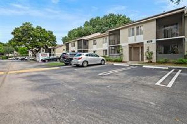 504 Gardens Drive 203, Pompano Beach, FL 33069