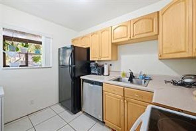 504 Gardens Drive 203, Pompano Beach, FL 33069