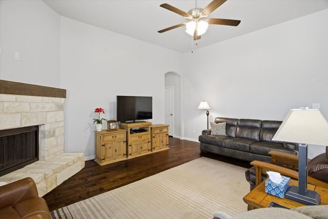 161 Chester Road, Springtown, TX 76082