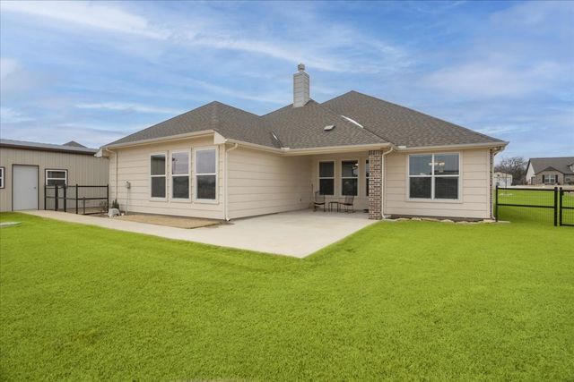 161 Chester Road, Springtown, TX 76082