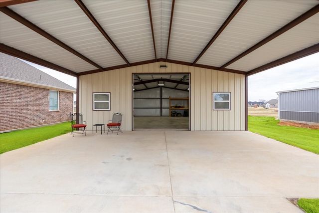 161 Chester Road, Springtown, TX 76082
