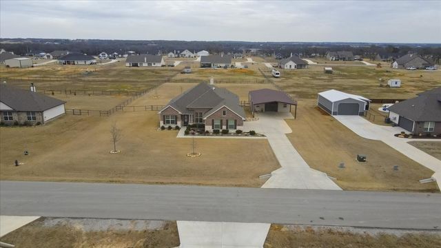 161 Chester Road, Springtown, TX 76082