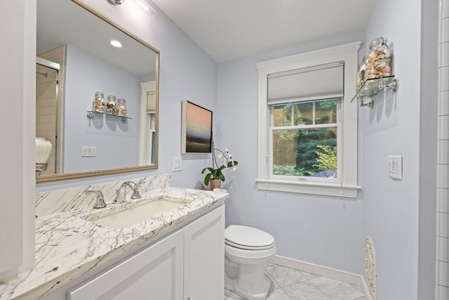 28 Victory Ln, Plymouth, MA 02360