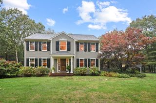 28 Victory Ln, Plymouth, MA 02360