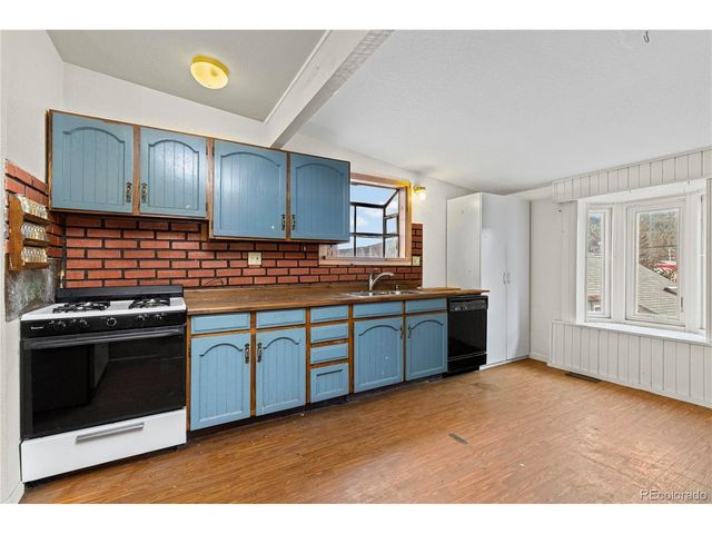 95 W 3rd St, Nederland, CO 80466