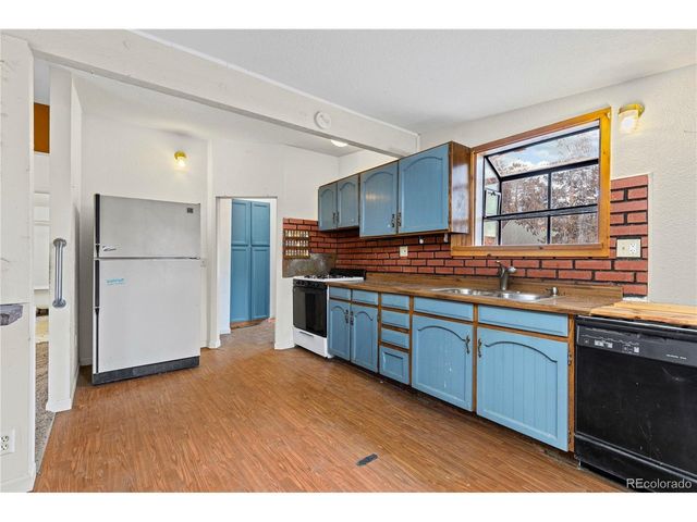 95 W 3rd St, Nederland, CO 80466