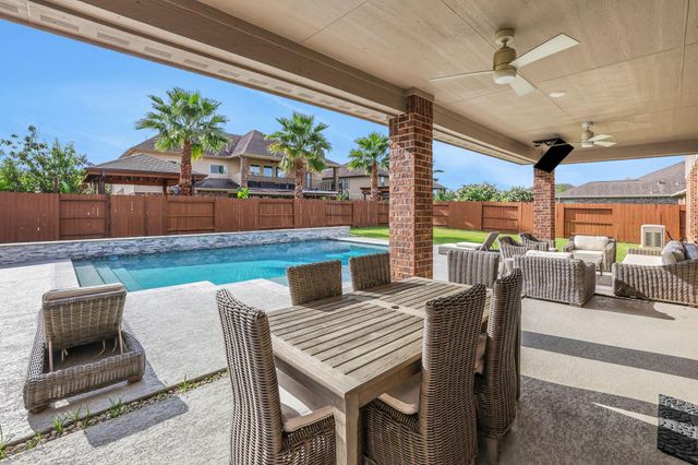 11814 White Flint Lane, Cypress, TX 77433